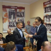 Powiększ zdjęcie 
